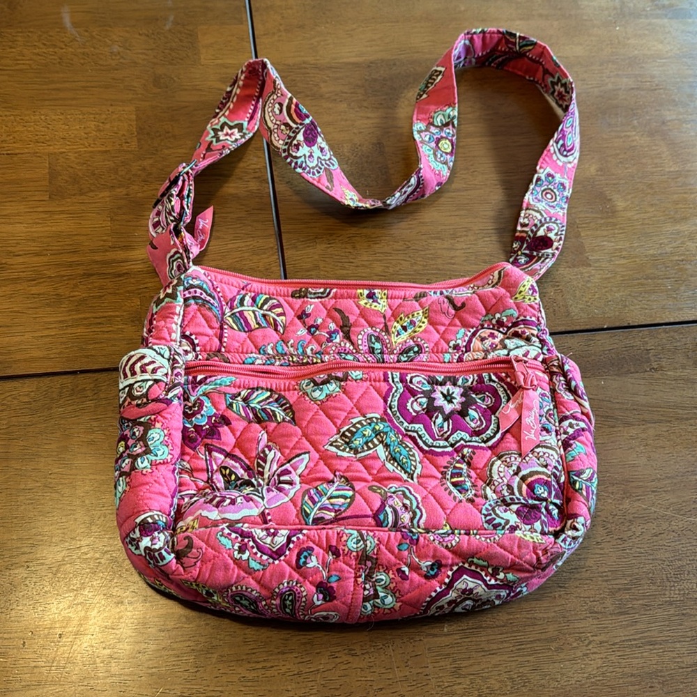 Vera Bradley pink floral purse